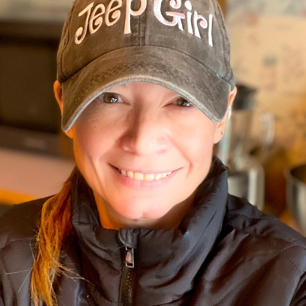 Meet your Posher, Jennifer